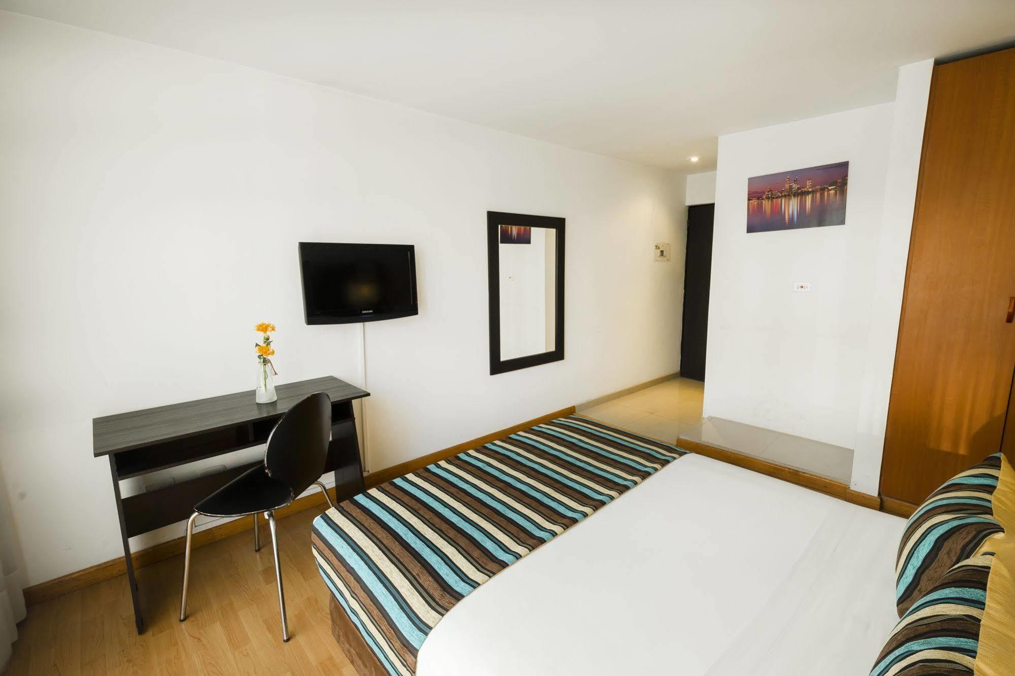Hotel L'Etoile Javeriana Bogotá Dış mekan fotoğraf